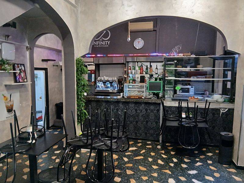 negozio in vendita a Genova in zona Sampierdarena