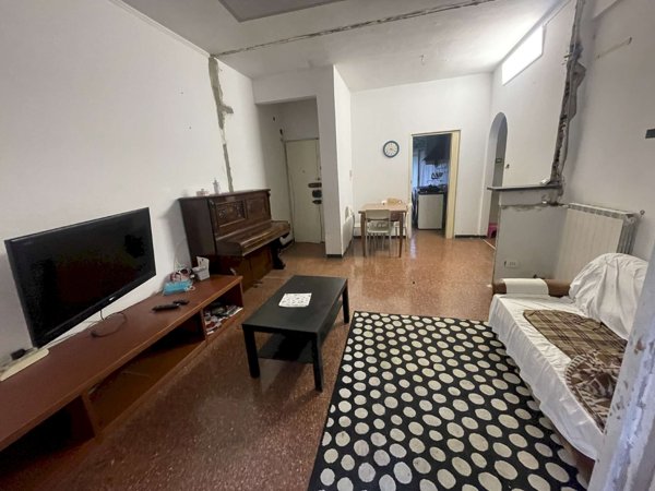 appartamento in vendita a Genova in zona Sturla