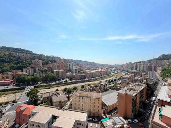 appartamento in vendita a Genova in zona Marassi