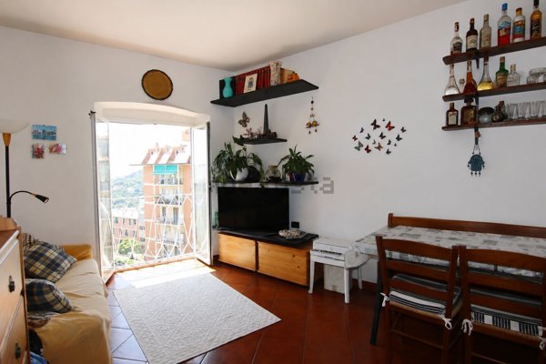 appartamento in vendita a Genova in zona Oregina