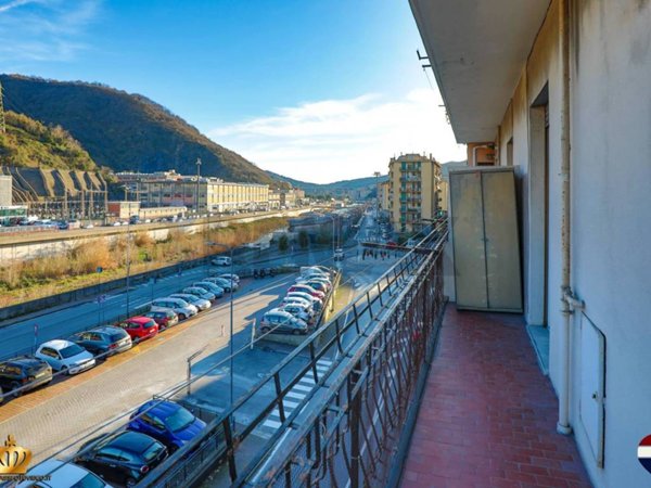appartamento in vendita a Genova in zona Molassana