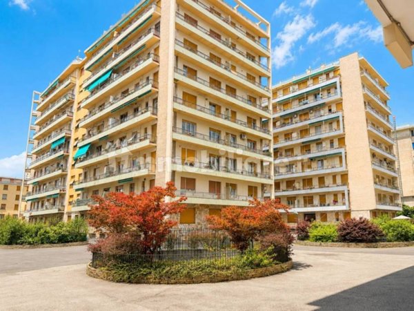 appartamento in vendita a Genova in zona Pegli