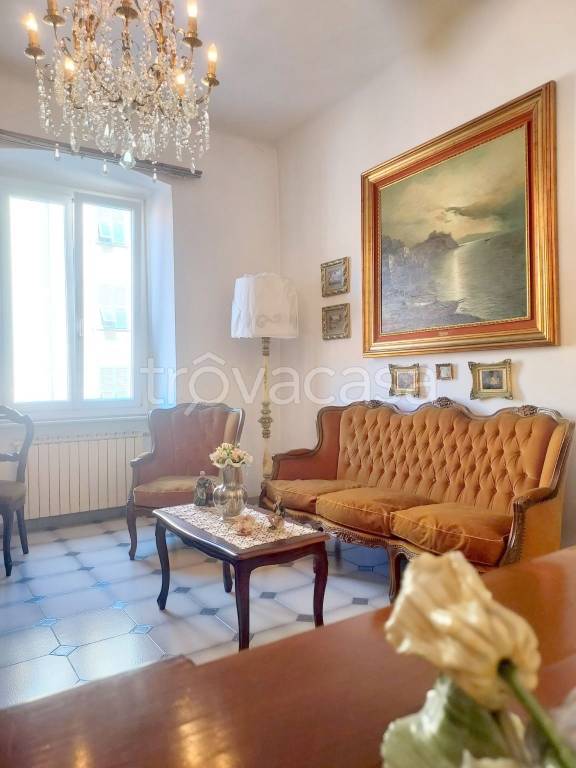 appartamento in vendita a Genova in zona Marassi