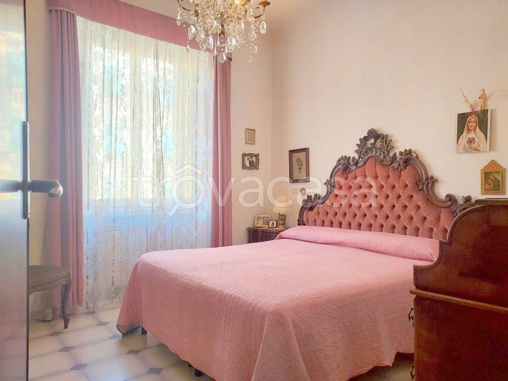 appartamento in vendita a Genova in zona Marassi