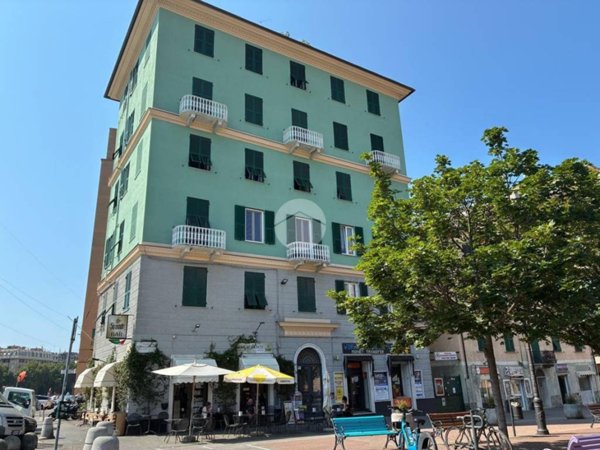 appartamento in vendita a Genova in zona Marassi