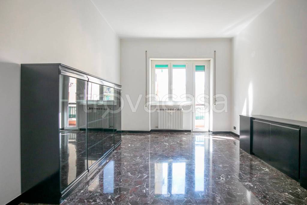appartamento in vendita a Genova in zona Sampierdarena