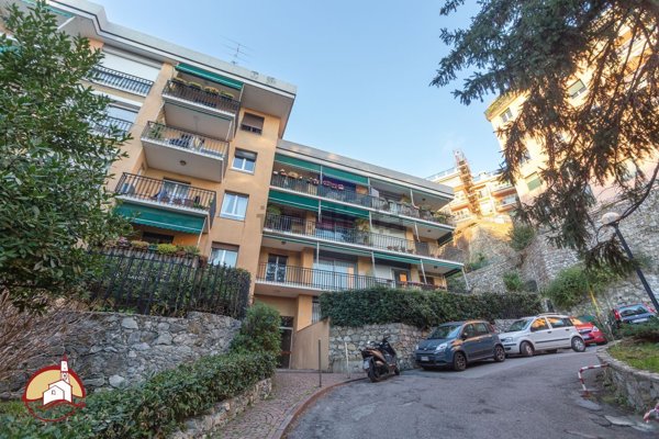 appartamento in vendita a Genova in zona Castelletto