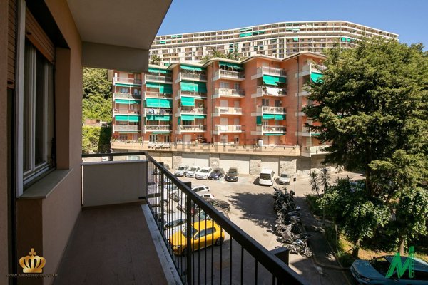 appartamento in vendita a Genova in zona Marassi
