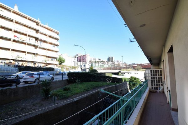 appartamento in vendita a Genova in zona Voltri