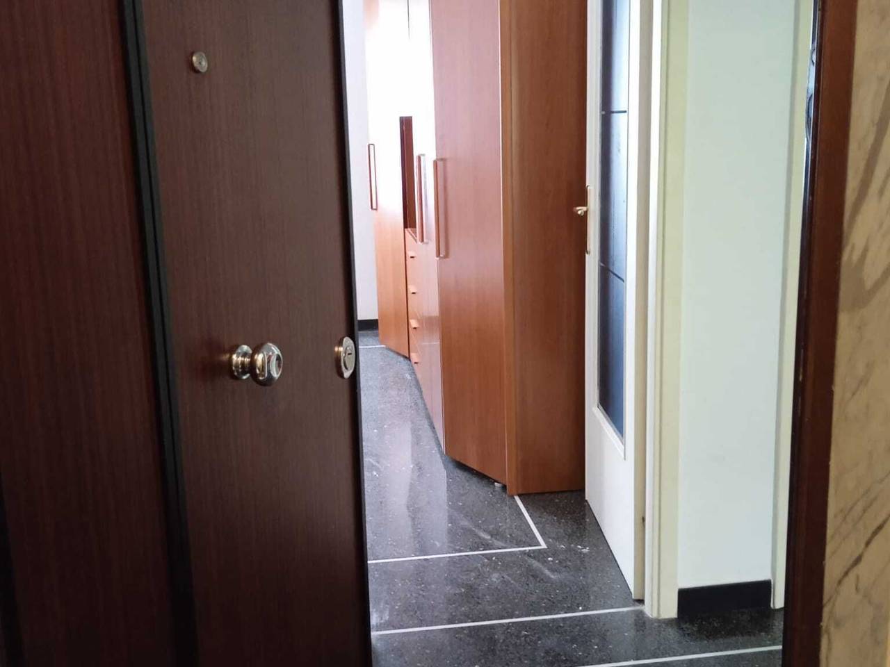 appartamento in vendita a Genova in zona Rivarolo