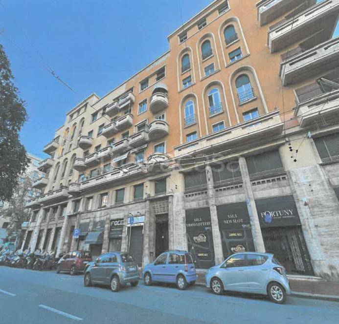 appartamento in vendita a Genova in zona Foce
