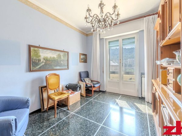appartamento in vendita a Genova in zona Molassana