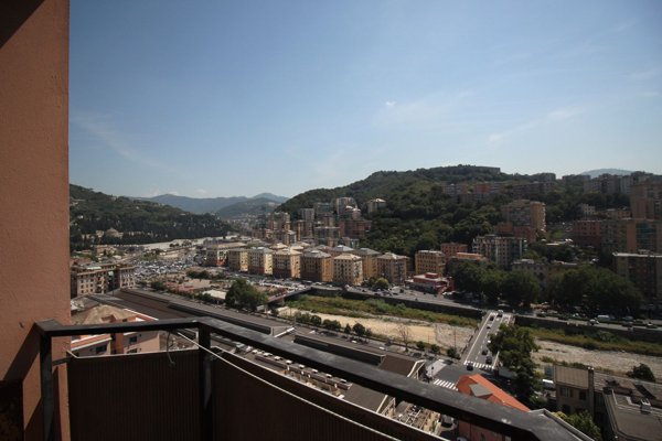 appartamento in vendita a Genova in zona Staglieno