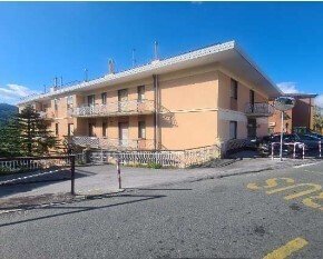appartamento in vendita a Genova in zona Rivarolo