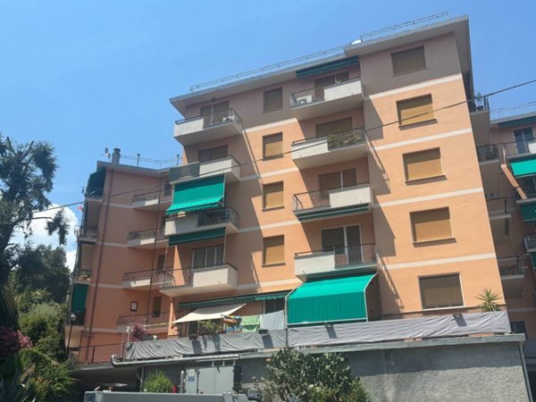 appartamento in vendita a Genova in zona Pegli