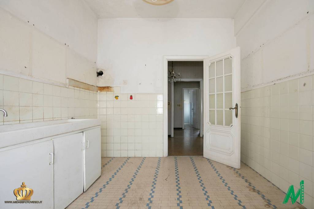 appartamento in vendita a Genova in zona Marassi