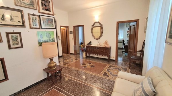 appartamento in vendita a Genova in zona Albaro