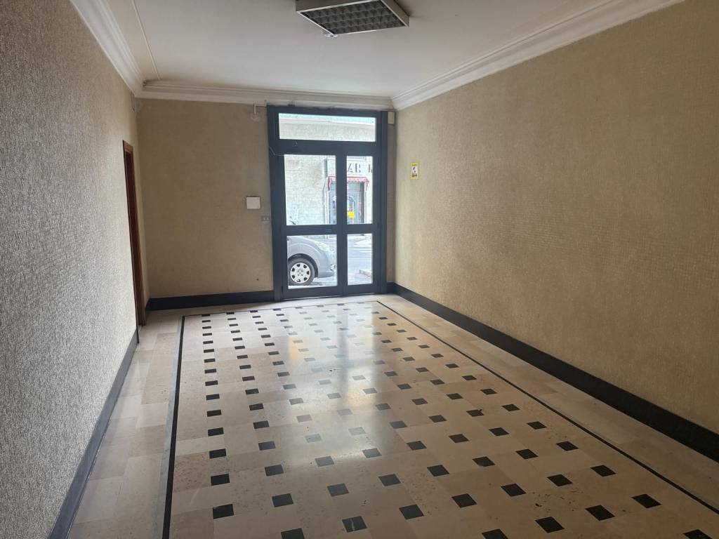 appartamento in vendita a Genova in zona Palmaro / Pra'
