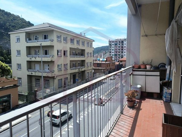 appartamento in vendita a Genova in zona Molassana