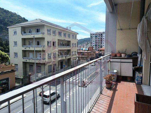 appartamento in vendita a Genova in zona Molassana