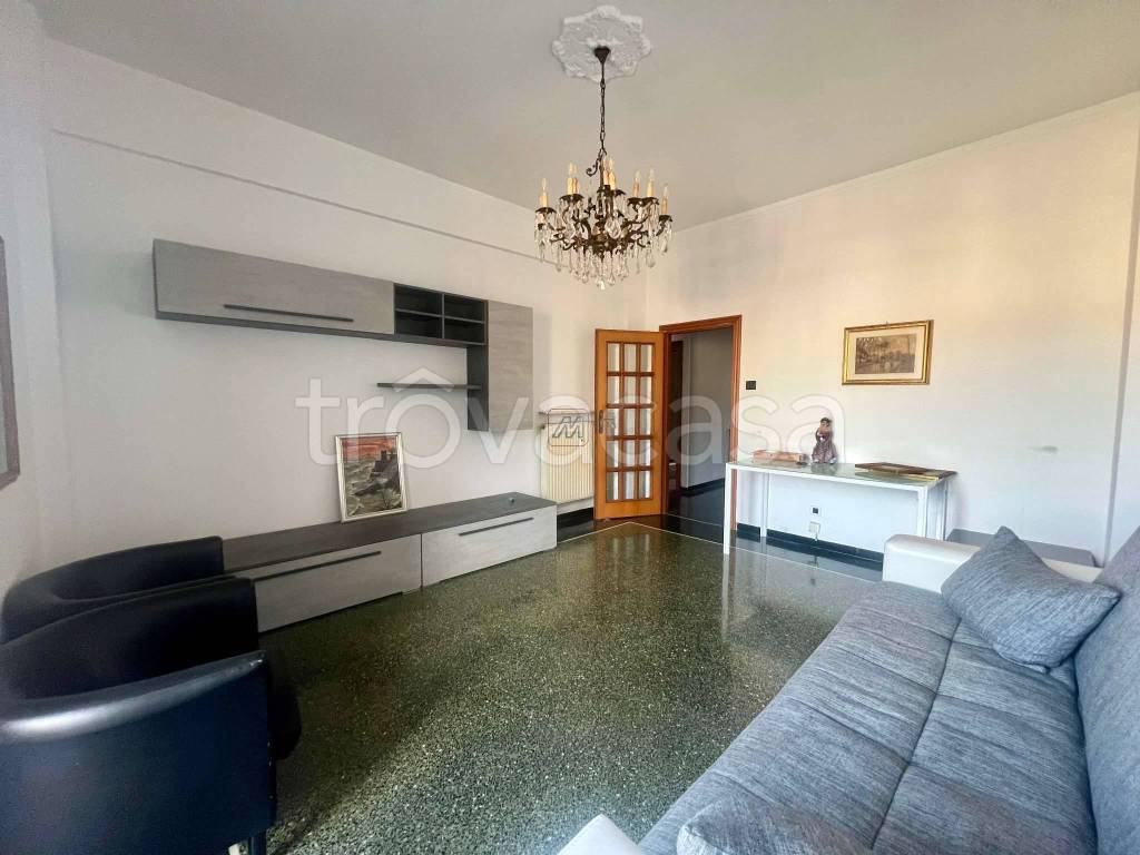 appartamento in vendita a Genova in zona Marassi