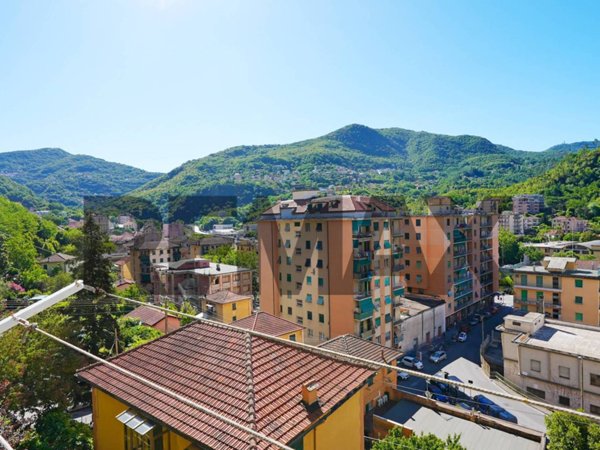 appartamento in vendita a Genova in zona Struppa