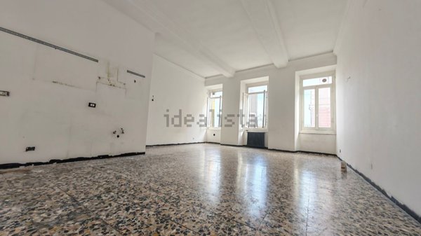 appartamento in vendita a Genova in zona Sampierdarena