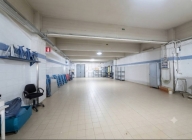locale di sgombero in vendita a Genova in zona Molassana