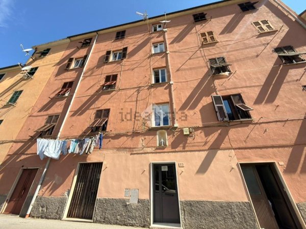 appartamento in vendita a Genova in zona Crevari