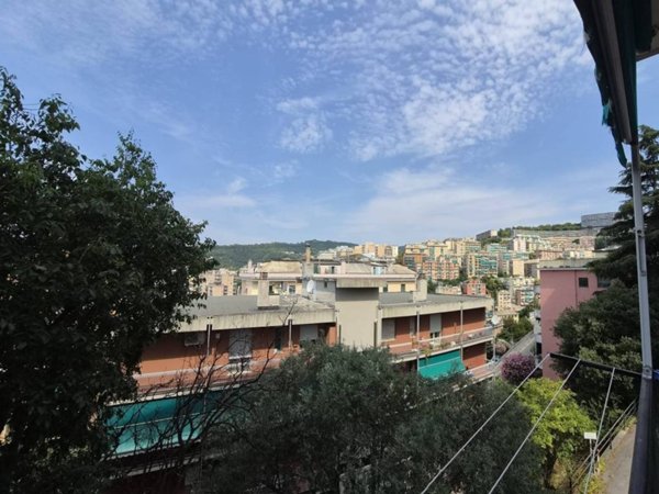 appartamento in vendita a Genova in zona Marassi