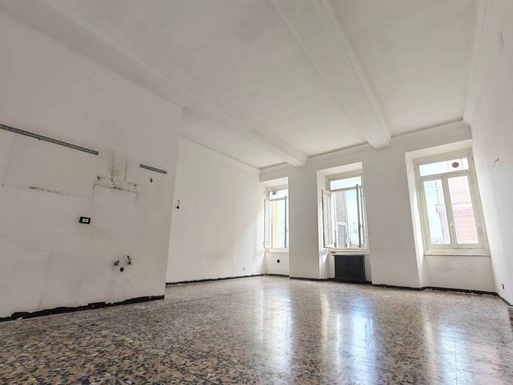 appartamento in vendita a Genova in zona Sampierdarena