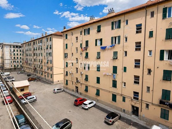 appartamento in vendita a Genova in zona Certosa