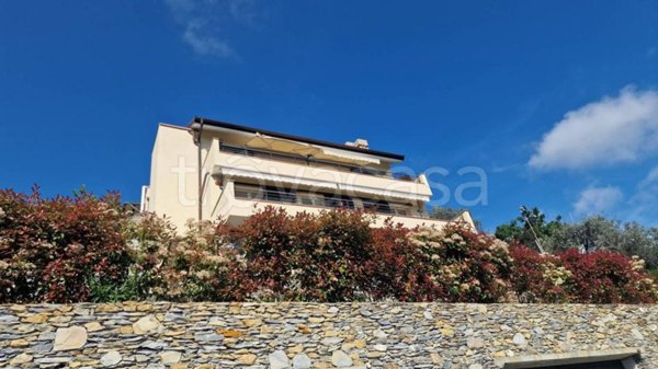 appartamento in vendita a Genova in zona Bavari