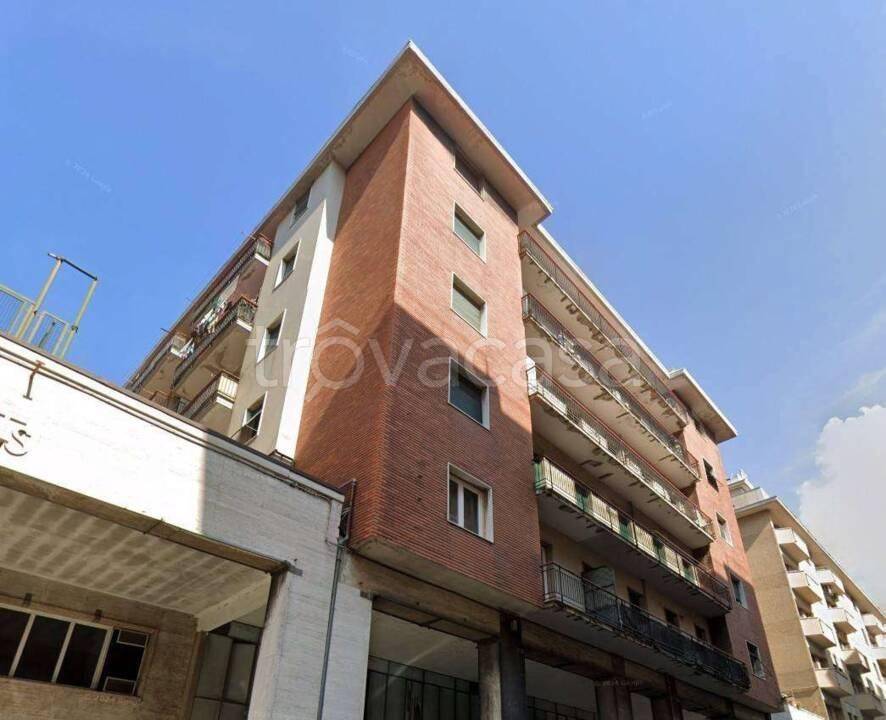 appartamento in vendita a Genova in zona Sampierdarena
