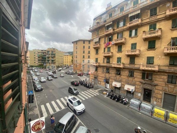 appartamento in vendita a Genova in zona Marassi