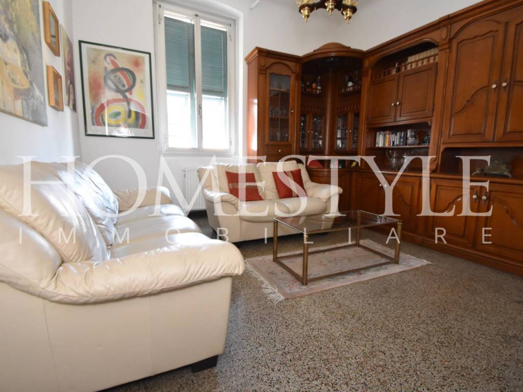appartamento in vendita a Genova in zona Marassi