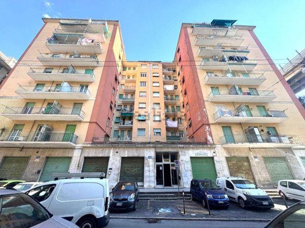 appartamento in vendita a Genova in zona Bolzaneto