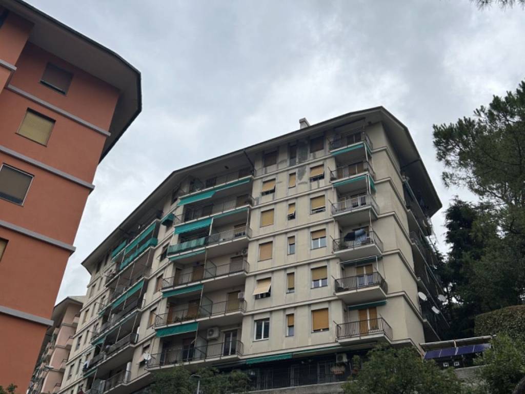 appartamento in vendita a Genova in zona Marassi