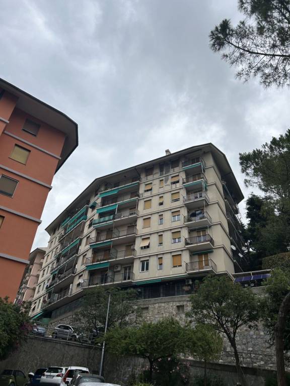 appartamento in vendita a Genova in zona Marassi