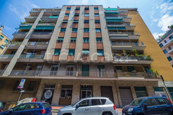 appartamento in vendita a Genova in zona Staglieno