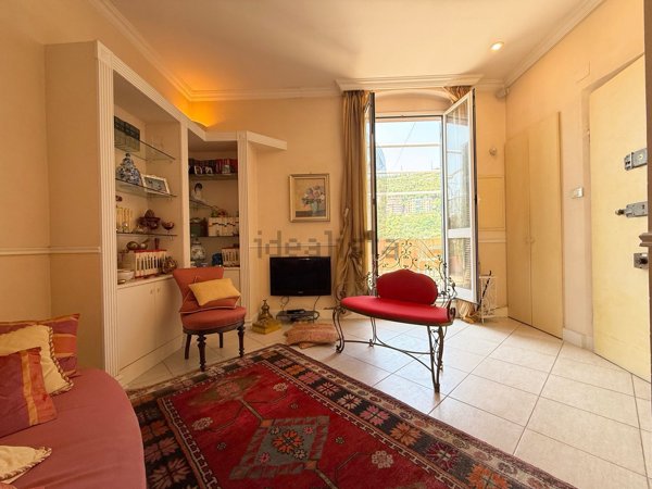 appartamento in vendita a Genova in zona Marassi