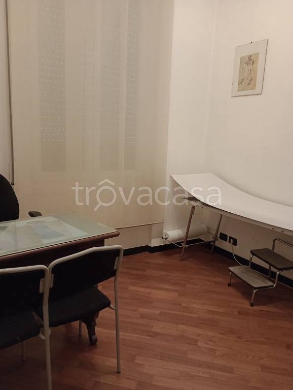 appartamento in vendita a Genova in zona Foce