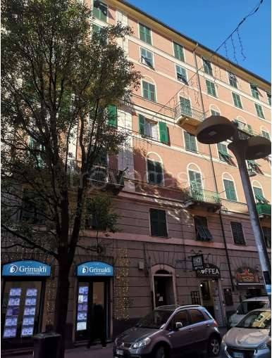 appartamento in vendita a Genova in zona Certosa