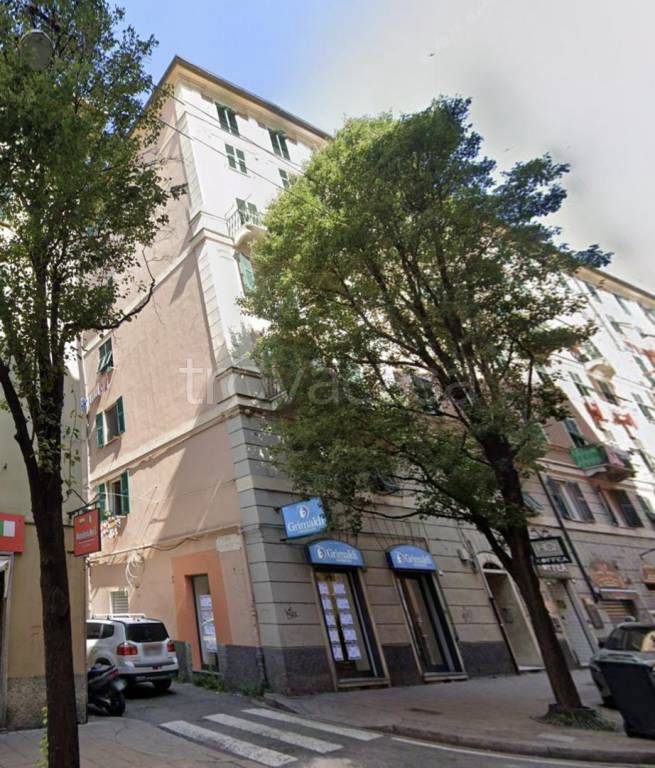 appartamento in vendita a Genova in zona Certosa