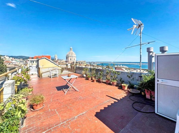 appartamento in vendita a Genova in zona Pegli