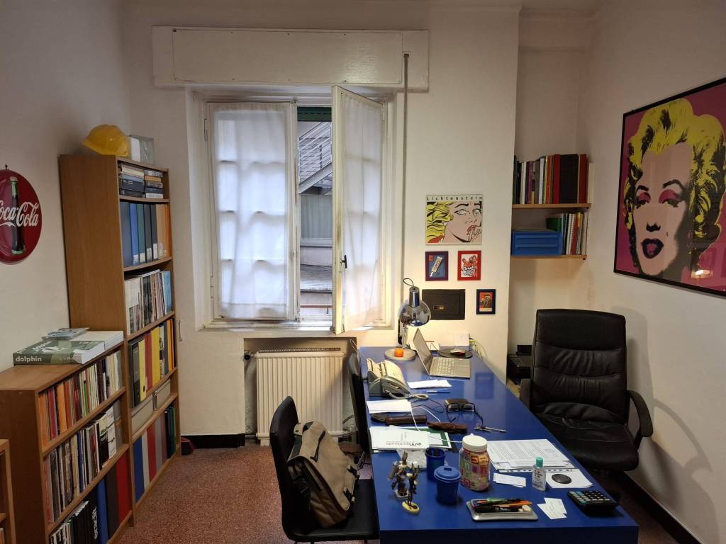 ufficio in vendita a Genova in zona Centro Storico
