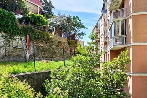 appartamento in vendita a Genova in zona Sampierdarena