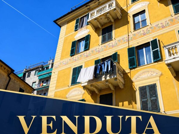 appartamento in vendita a Genova in zona Quezzi