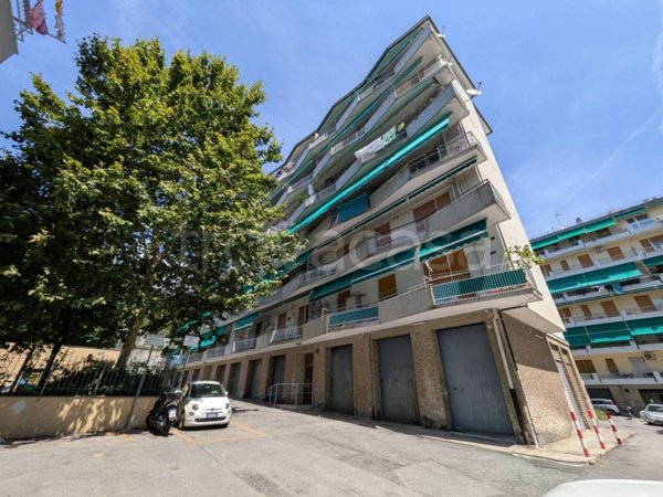 appartamento in vendita a Genova in zona Pegli