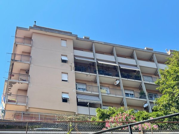 appartamento in vendita a Genova in zona Pontedecimo